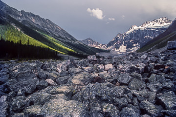 AM-LA-01&nbsp;&nbsp;&nbsp;&nbsp;&nbsp;&nbsp;&nbsp;&nbsp; Consolation Lakes, Banff NP, Alberta, Canada