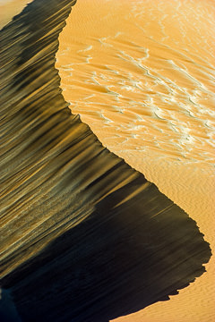 AF-LA-82&nbsp;&nbsp;&nbsp;&nbsp;&nbsp;&nbsp;&nbsp;&nbsp; Sand Dune Edge, Namib Desert, Namibia, Africa